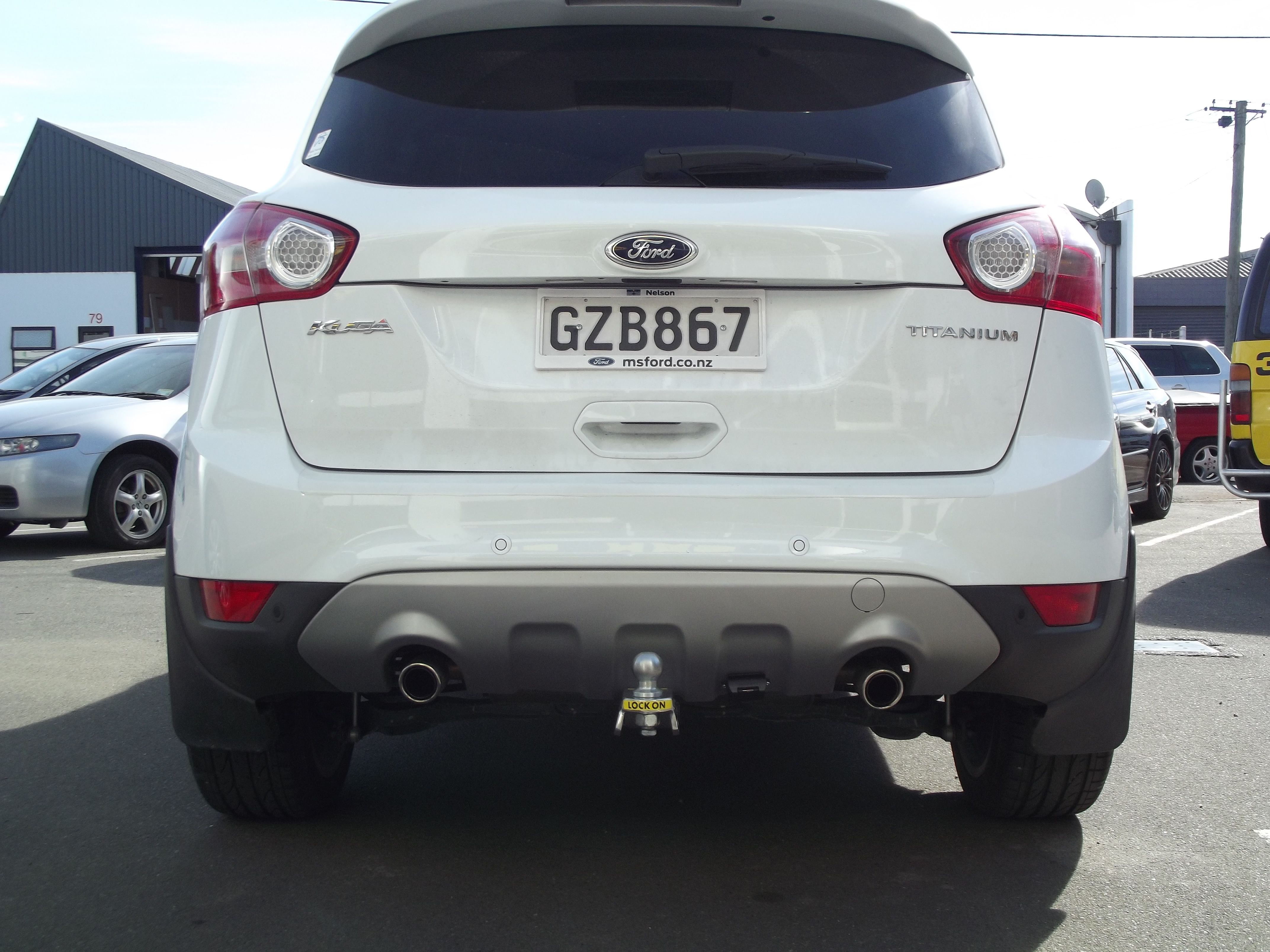 FORD KUGA